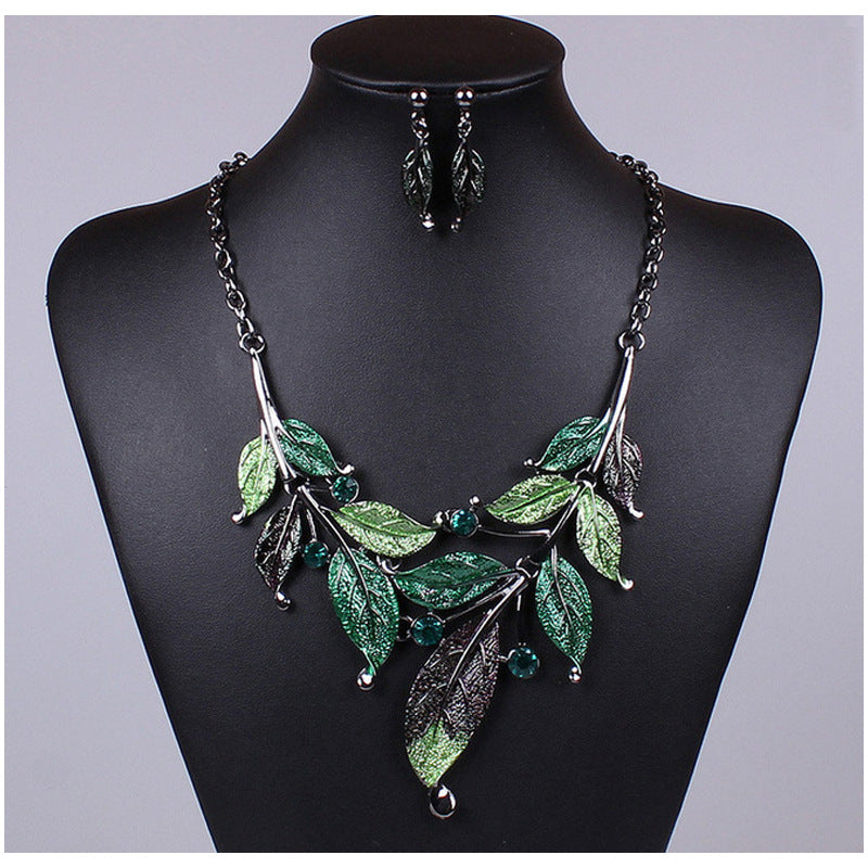 Luxury Leaf Necklace Set