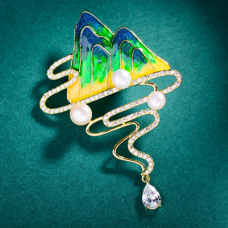 The Meadow Muse Pearl Pin