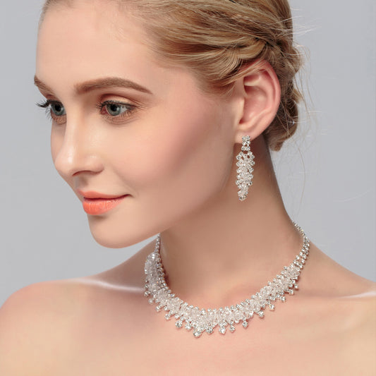 Enchanting Silver Elegance Jewelry Set