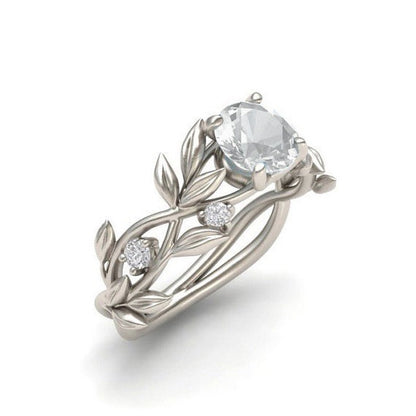 Exquisite Leaf Design Engagement Ring
