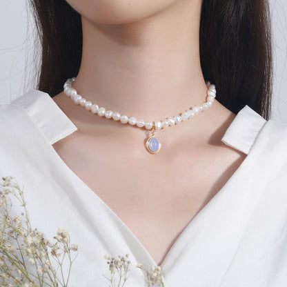 ElegancePearl Round Necklace